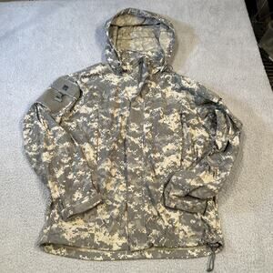 US Army ECWCS Gen III Soft Shell Jacket M-R ACU Digital Camo Cold Weather